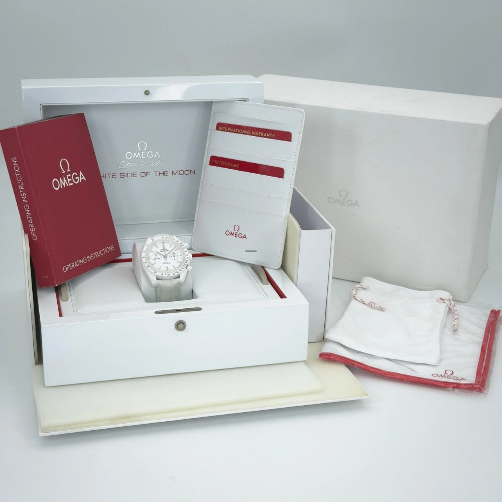 Omega Speedmaster White Side Of the Moon 44.2 mm